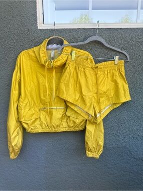 FP Movement Yellow Moonlight Set Small Fall Hiking Trail Running